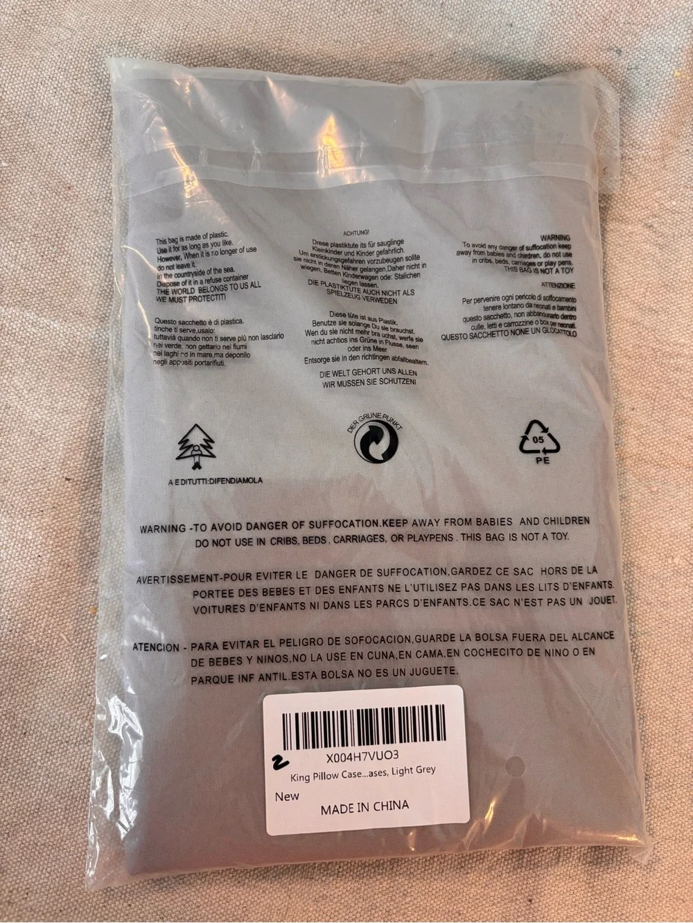 NWT Grey Microfiber King pillowcases 4ct